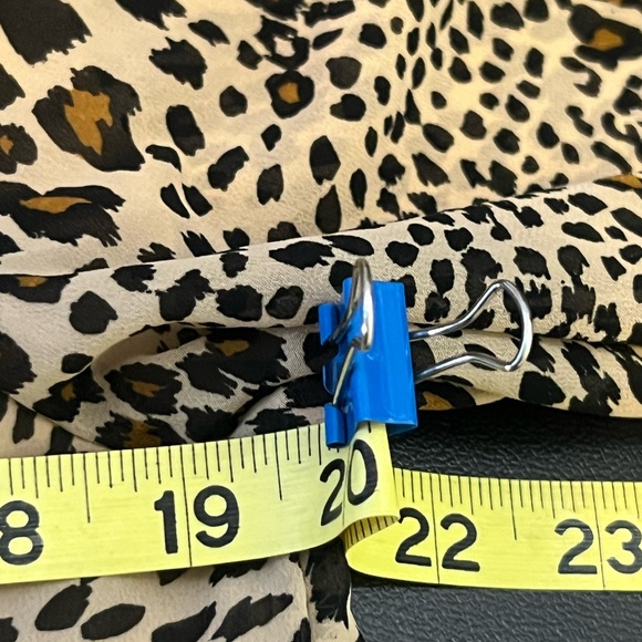 Time and tru cheetah print dress size M - Picture 8 of 10